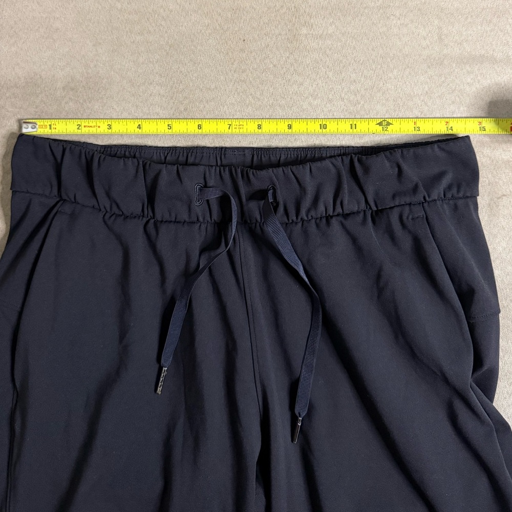Lululemon On The Fly Pant *28” 7/8 length Black Size 6 Style No. W5ALWS - Picture 6 of 13